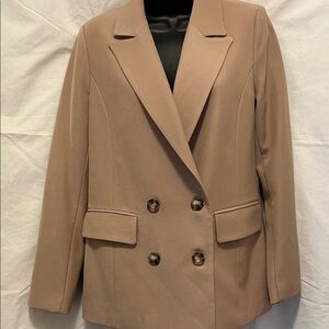Seven Elegant Women's Beige Double-Breasted Blazer